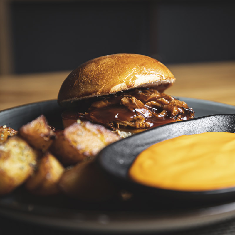 PULLED PORK CHEDDAR