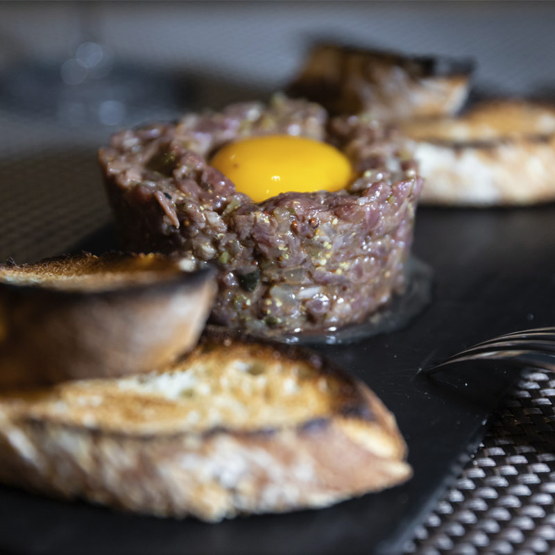STEAK TARTAR DE TERNERA "LA FINCA"